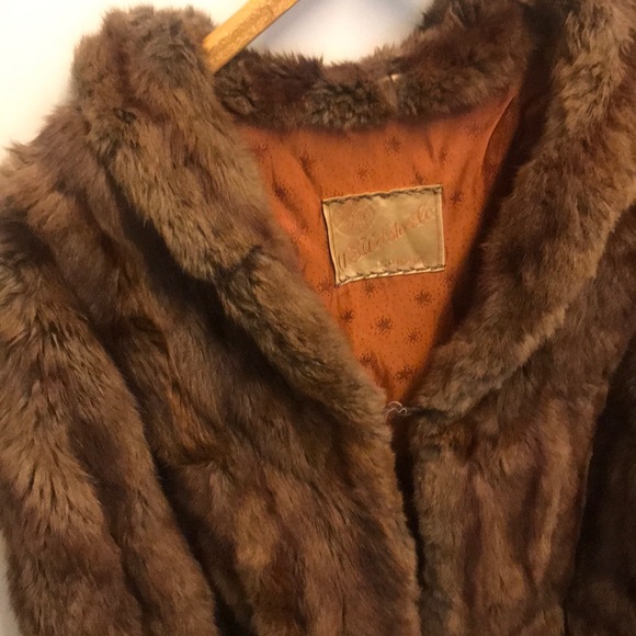 Vintage fur cape - Picture 3 of 5